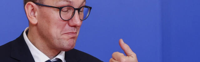 Естонски премијер на руској граници 9. маја