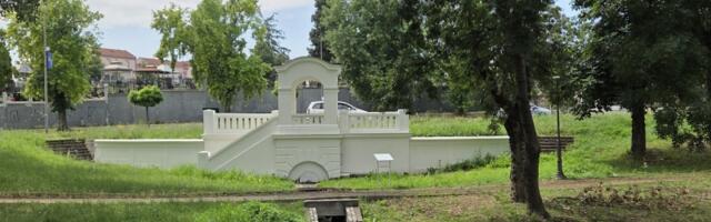 Osveženje na JAVNIM ČESMAMA tokom leta SPAS ili PROPAST? Uzorkovanje danas, rezultati za nedelju dana - Kome su tada od koristi ako smo već pili neispravnu vodu?