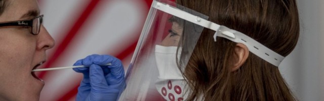 U SRBIJU STIŽU BRZI TESTOVI NA KORONU! Za 30 minuta će se znati rezultat