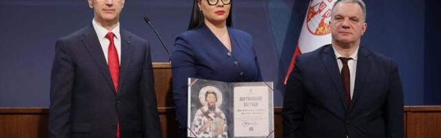 Macut i ministar da odu sa univerziteta