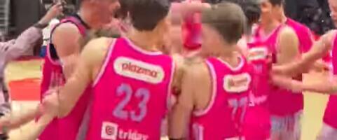 JUNIORI MEGE ODBRANILI TITULU U ABA LIGI: Zvezda deklasirana u finalu