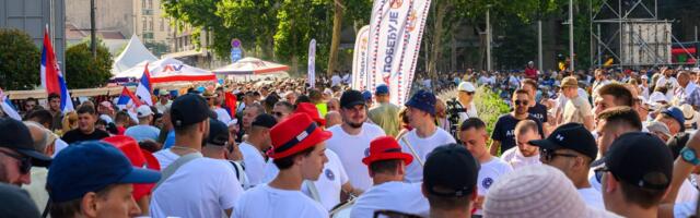 MUP tvrdi: Na Vučićevom mitingu 207.000 ljudi