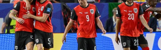 Arnautović zatresao mrežu, Austrija ide dalje posle infarkt završnice: Prošao i Alžir, Iran ispao (VIDEO)