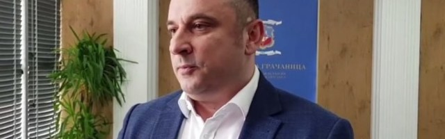 Popović: Zahtevamo hitno uklanjanje bilborda sa amblemom OVK