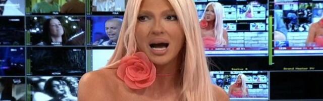 Karleuša brutalno o kolegama: "Veći sam vernik od ovih što idu na pričest po hramovima"