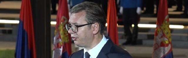 Vučić dok gleda u Nemanjinu: Nismo imali ni ulicu Stefana Nemanje (VIDEO)