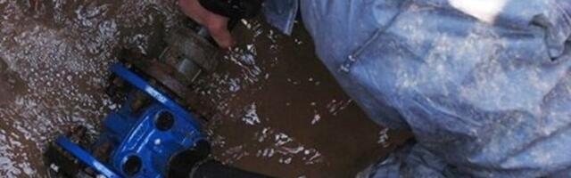 Havarija na vodovodu kod Biblioteke, privremena izmena trasa autobusa i ukidanje stajališta „Marger“