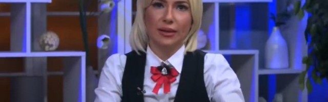 SVI JE ZNATE KAO PLAVUŠU! OVAKO je voditeljka JUTARNJEG izgledala pre 10 GODINA - nećete je PREPOZNATI! /FOTO/