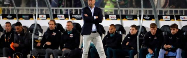 Zvanično! Arne Slot ostaje trener Fejenorda do 2025!