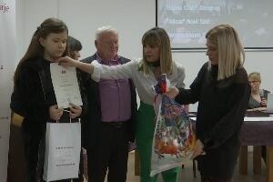 Савез слепих Србије наградио најбоље ученике, студенте, институције