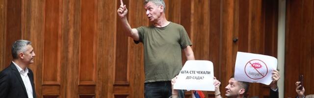 Ćuta podnosi ostavke na funkcije u Zajedno