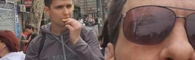 NASILNIK ATIJAS NE SME DA UĐE U BOSNU, PA BI DA RUŠI SRBIJU: Anabelin muž ruku pod ruku sa boljševičkim plenumašima (FOTO)