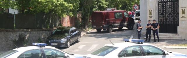 Drama u motelu u Beogradu: Čovek pretio da će se ubiti