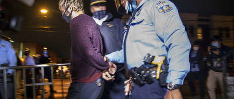 U Philadelphiji policijski sat zbog nasilja na protestima