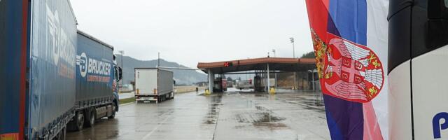 Teretni granični prelazi i dalje blokirani