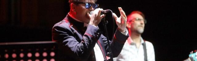 "Crvena jabuka" odbila pesmu koja je postala hit. Prepustila je drugom bendu zbog političkih konotacija