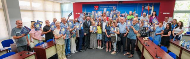 Нови уговори за енергетску ефикасност додељени грађанима Инђије