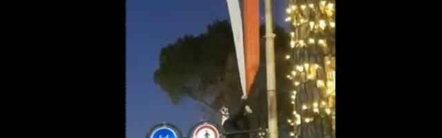 U takimčenju cepanja zastava, Srbija : Albanija 1:1 - rezultat sa kojim svi gubimo