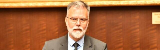 "Bivši ministar Ristić dobio posao u ministarstvu spoljnih poslova bez konkursa"