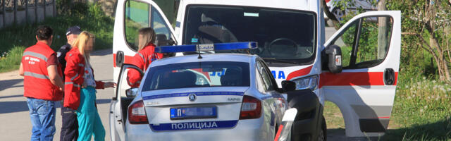 SUDARILI SE AUTO I MOTOCIKL Dvoje teško povređeno, hitno prevezeni užičku bolnicu