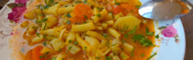 Posna kuvana, čorbasta boranija: Bakin recept prste da poližete, sprema se brzo i lako