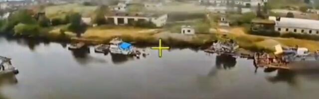 RUSIJA SNIMILA SVOJ NAPAD DRONOM NA VOZILO UN U HERSONU! Stigao odgovor: "Civili i humanitarni radnici ne smeju biti mete, OVO JE RATNI ZLOČIN" (VIDEO)
