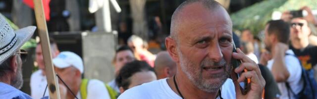 Nasilničke akcije, uvrede i linč nad neistomiljenicima! Kokanovićeva "impresivna" biografija - Lažni ekolog pri vrhu blokaderske liste