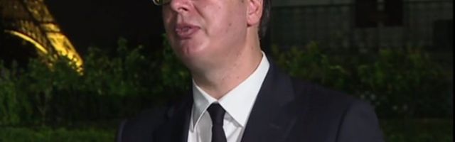 (FOTO) PREDSEDNIK VUČIĆ NAKON RADNE VEČERE SA MAKRONOM: Čuo sam glasine da Albanci neće doći u Brisel, razgovaraću o tome sa Lajčakom!