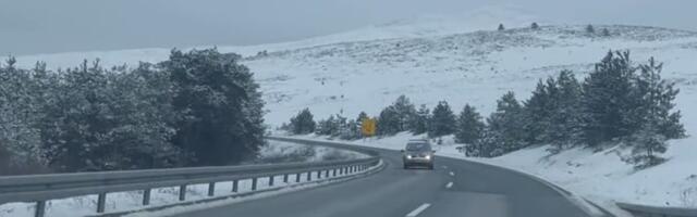 Putevi Srbije: Snega ima mestimično na teritoriji Ivanjice, Kruševca, Zaječara