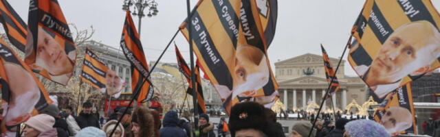 Осам од десет Руса верује Путину