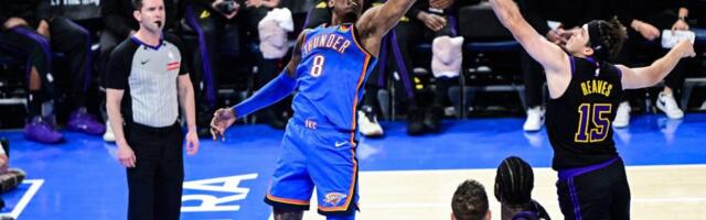 Oklahoma srušila Lejkerse i dala nadu Jokiću i drugarima za treće mesto (VIDEO)