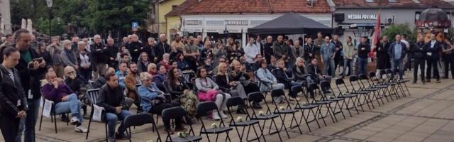 Stolica je, ipak, „najskuplja” srpska reč: Kragujevčanin Duško Đorđević dobio otkaz posle studentske tribine o Kosovu