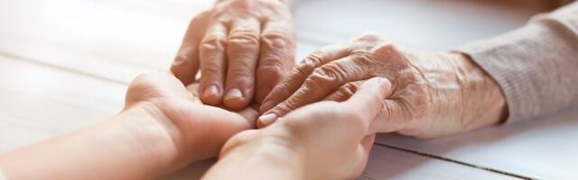 Poučna bakina priča svojoj unuci