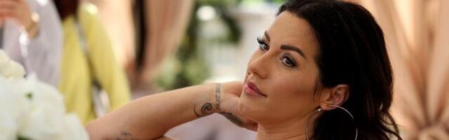 (FOTO) PODRŠKA PROTESTIMA "Volim pank i Seku Aleksić"