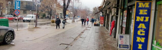 Prosvetni radnici u Pirotu pozivaju na 15 minuta tišine