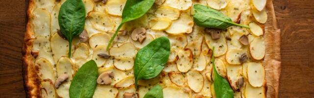 Lažna pica sa krompirom i paradajzom! Mnogi kažu da je bolja od originalne (VIDEO)