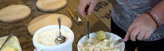 Vanjini starinski proizvodi od mleka: Da li ste probali kupus u mleku ili sir u vinu? (VIDEO)