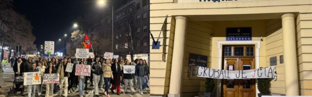 Na večerašnjem protestu najglasniji zvižduci kod sedišta Grada Leskovca (video)