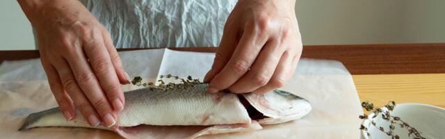 Vreme je posta i na jedno morate paziti: Evo koliko dugo riba može da stoji u frižideru