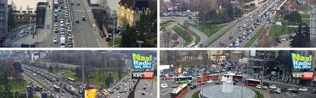 Kolaps u Beogradu! Petak i praznici doneli kilometarske kolone: Gazela i Brankov stoje, haos i na Autokomandi!