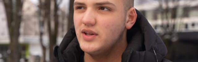 EMIR (17) NAŠAO NOVČANIK PUN PARA Odlučio da vrati, a ubrzo je usledio poziv: Rekli su mu samo JEDNU STVAR! Sve se odigralo u par sati (FOTO)