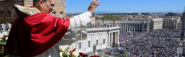 Papa Lav XIV na prvoj uskršnjoj misi pozvao svetske lidere da izaberu mir