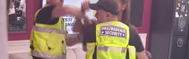 Drama u Eliti! Kačavenda podivljala, krši sve pred sobom: Obezbeđenje hitno uletelo (VIDEO)