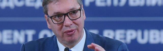 PREDSEDNIK VUČIĆ ZAMOLIO SRBE DA SE POVUKU SA BARIKADA