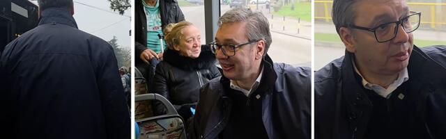 Vučić proverio stanje gradskog prevoza u Nišu: "Autobusi su čisti, a građani zadovoljni"