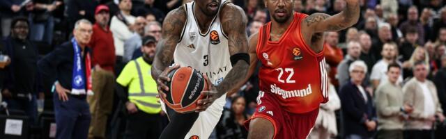 Dubai lako srušio Pešićev Bajern i okončao košmaran dan za Zvezdu!