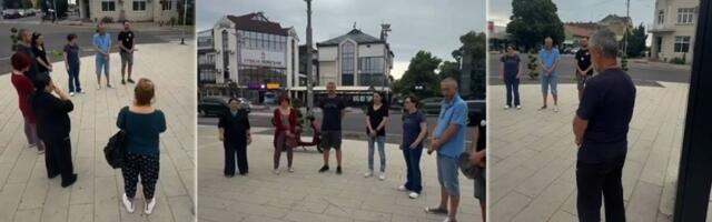 Ljudi, šta se ovo dešava u Inđiji?! Pogledajte bruku blokadera - prevazišli sami sebe (VIDEO)