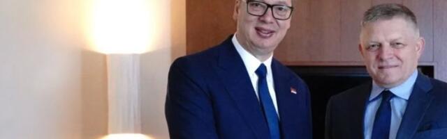 Vučić sa Ficom u Tivtu: Predsednik otkrio detalje razgovora (FOTO)
