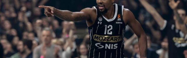 STERLING BRAUN NAPUSTIO PARTIZAN! Oglasili se crno-beli...