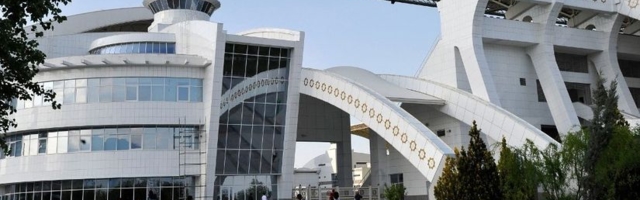 Ašgabat se penje na vrh, Energetik u slobodnom padu